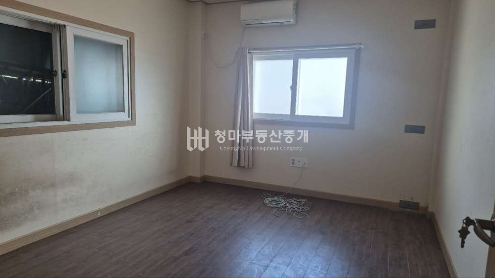 경기 화성만세구 양감면 사창리 54-20 1동 양감면 사창리 공장 300평 매매 매매 매물번호 10016 사진 10